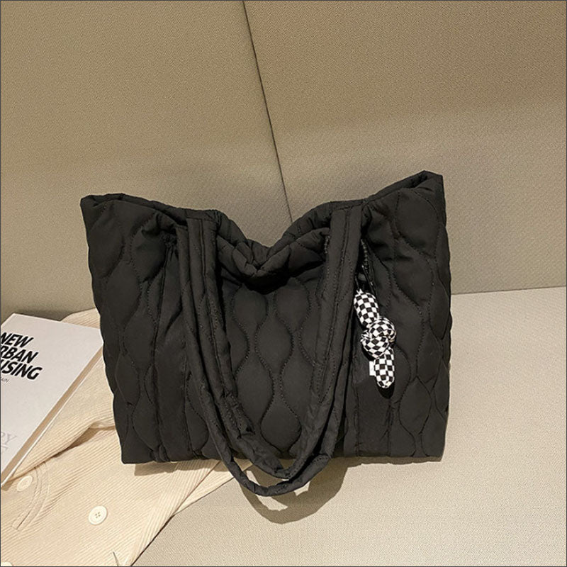 TW332  キルティング トートバッグ ファスナー付き