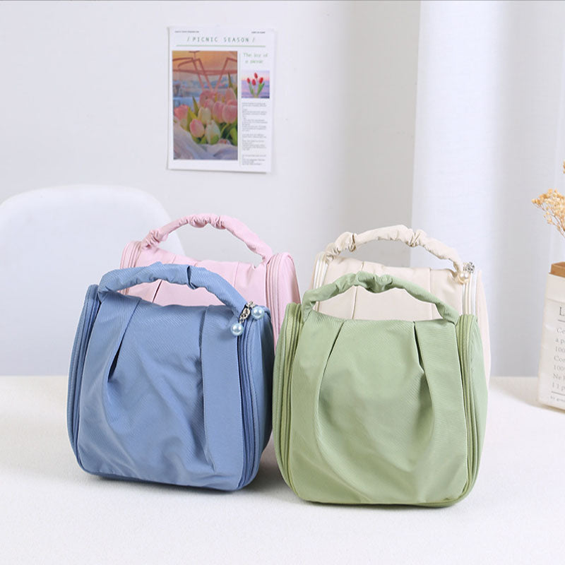 TW046 吊り下げ ポーチ 雲型 撥水 トラベルポーチ