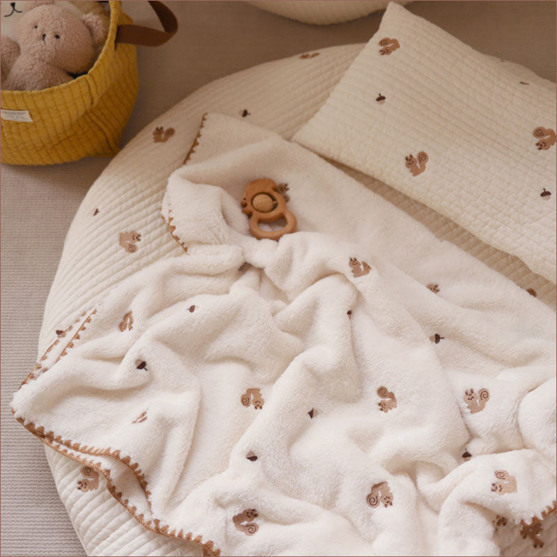 TW390 刺繍 ブランケット 90×130cm 4種類 毛布